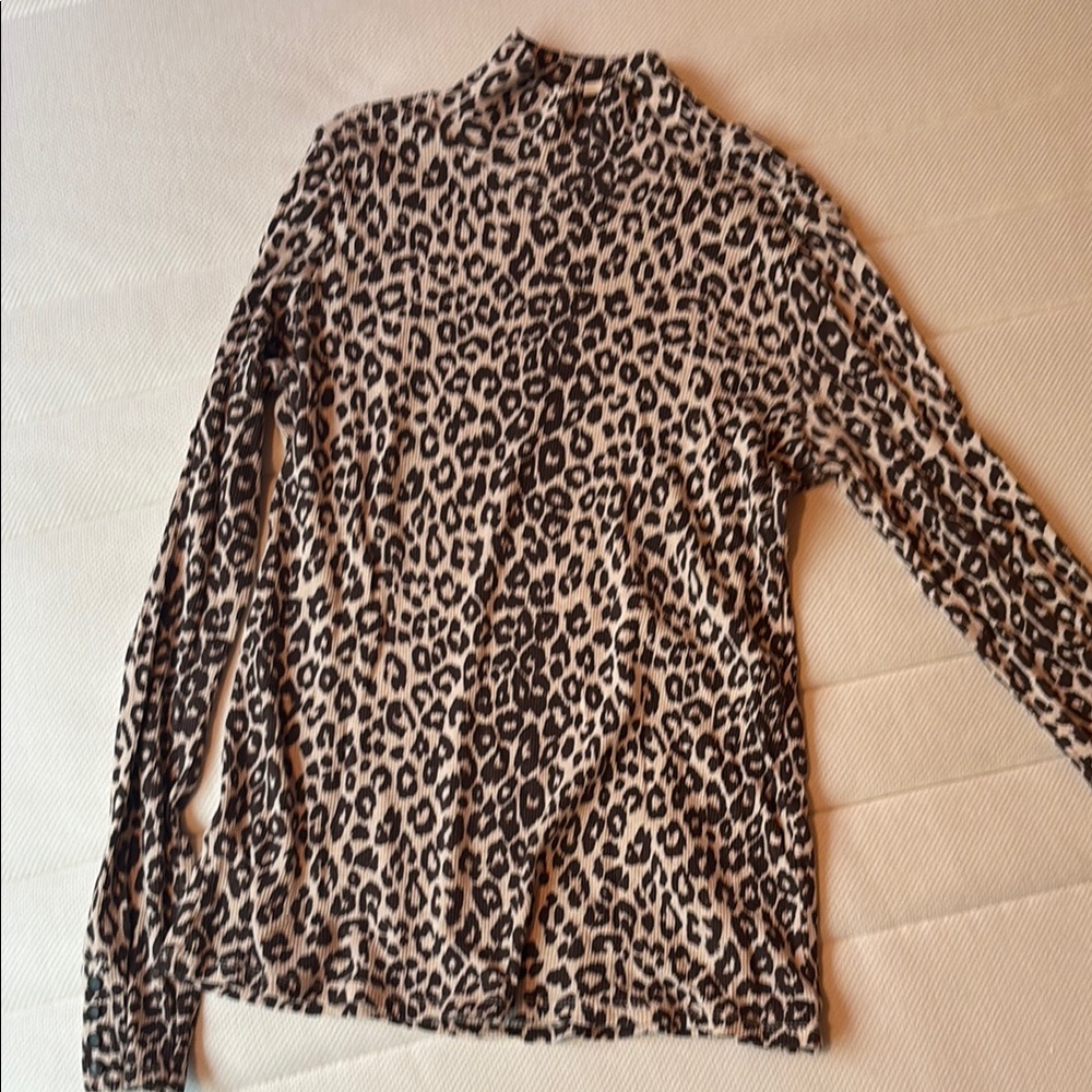 Sézane Leopard Print Turtleneck Sweater